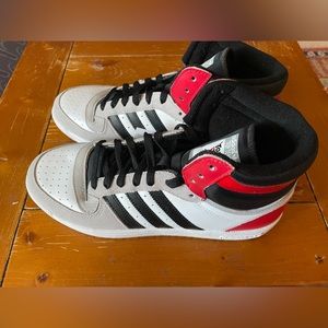 Adidas Top Ten RB White Black Red Sneakers (Men's 9.5) New Shoes FZ6197